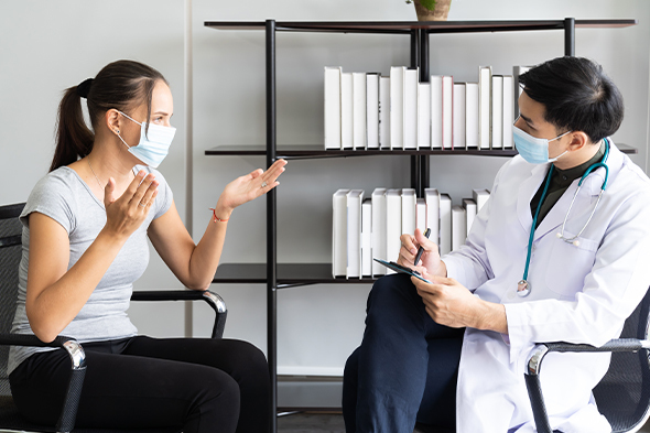 Managing Side Effects of Precision Lung Cancer Therapies